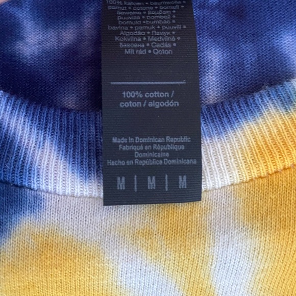 GILDAN Heavy Cotton Medium Tie Dye TShirt Blue Yellow Spiral Michigan Wolverines - Picture 9 of 11